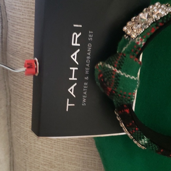Tahari Sweater & Headband Rhinestone Buttons on Sleeves New Green Holiday's - Picture 5 of 17